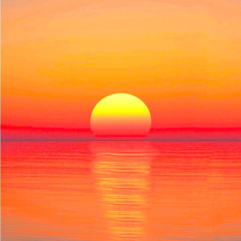 Meet your Posher, Sunset Fashion